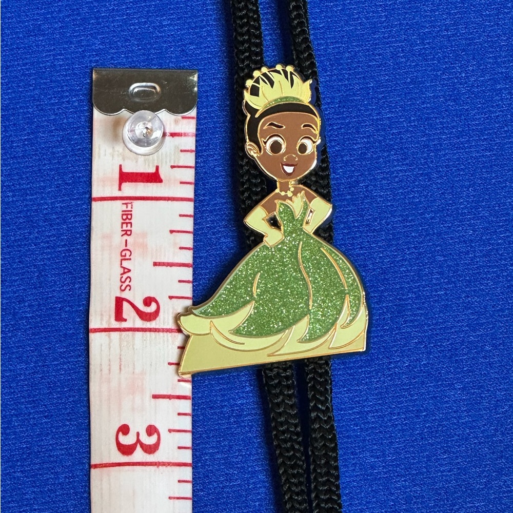Destination D23 Disney Employee Center Bolo/Lanyard ID Tag LE300 Tiana 100 year
